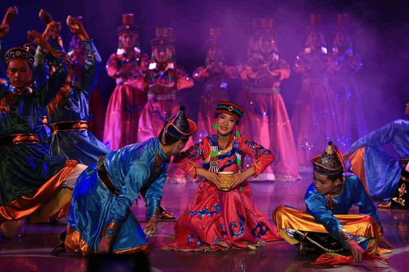 7经管系-盅碗筷_副本.jpg 7经管系-盅碗筷_副本.jpg